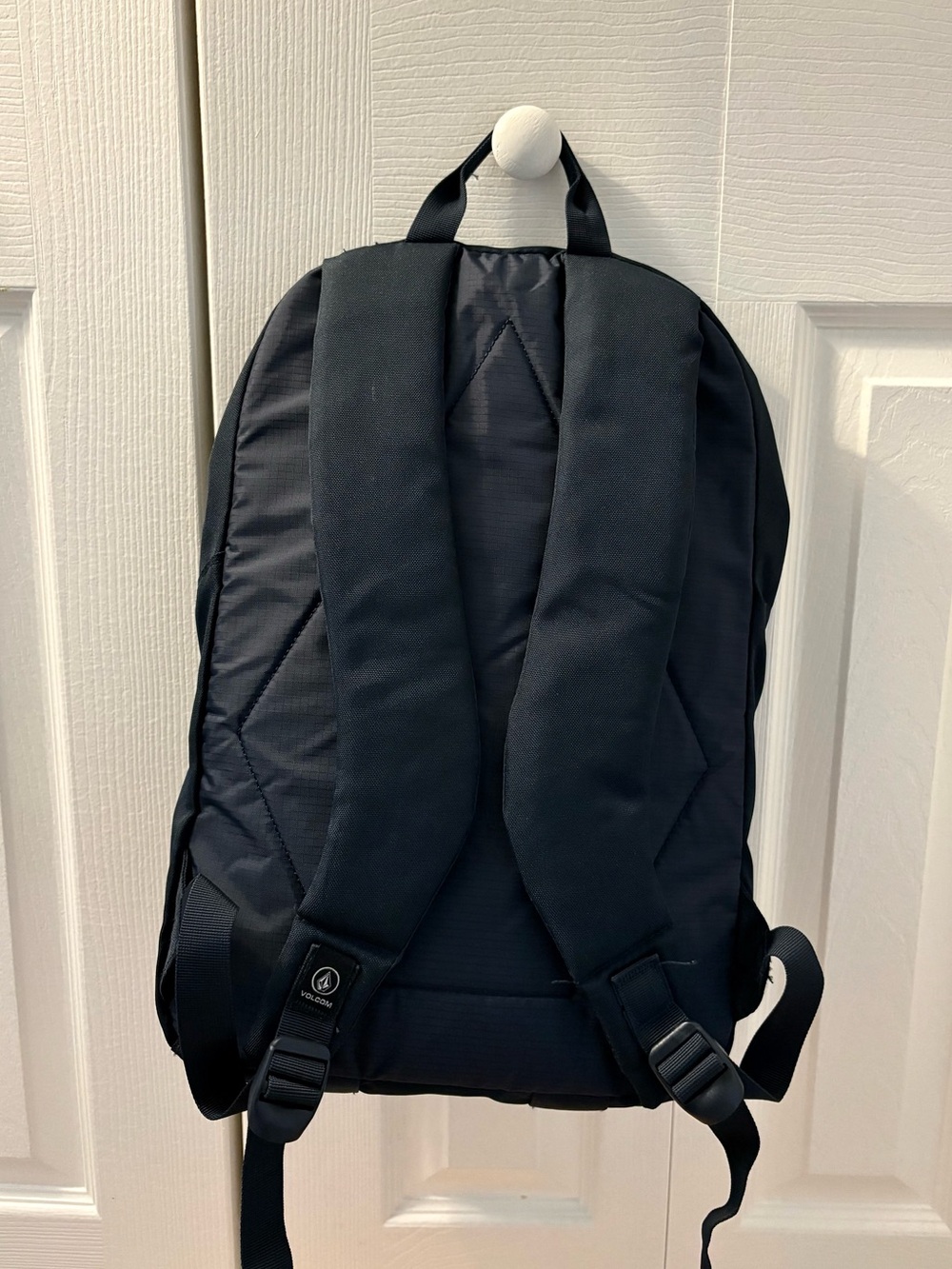 Volcom Academy Backpack In Navy - Picture 2 of 4